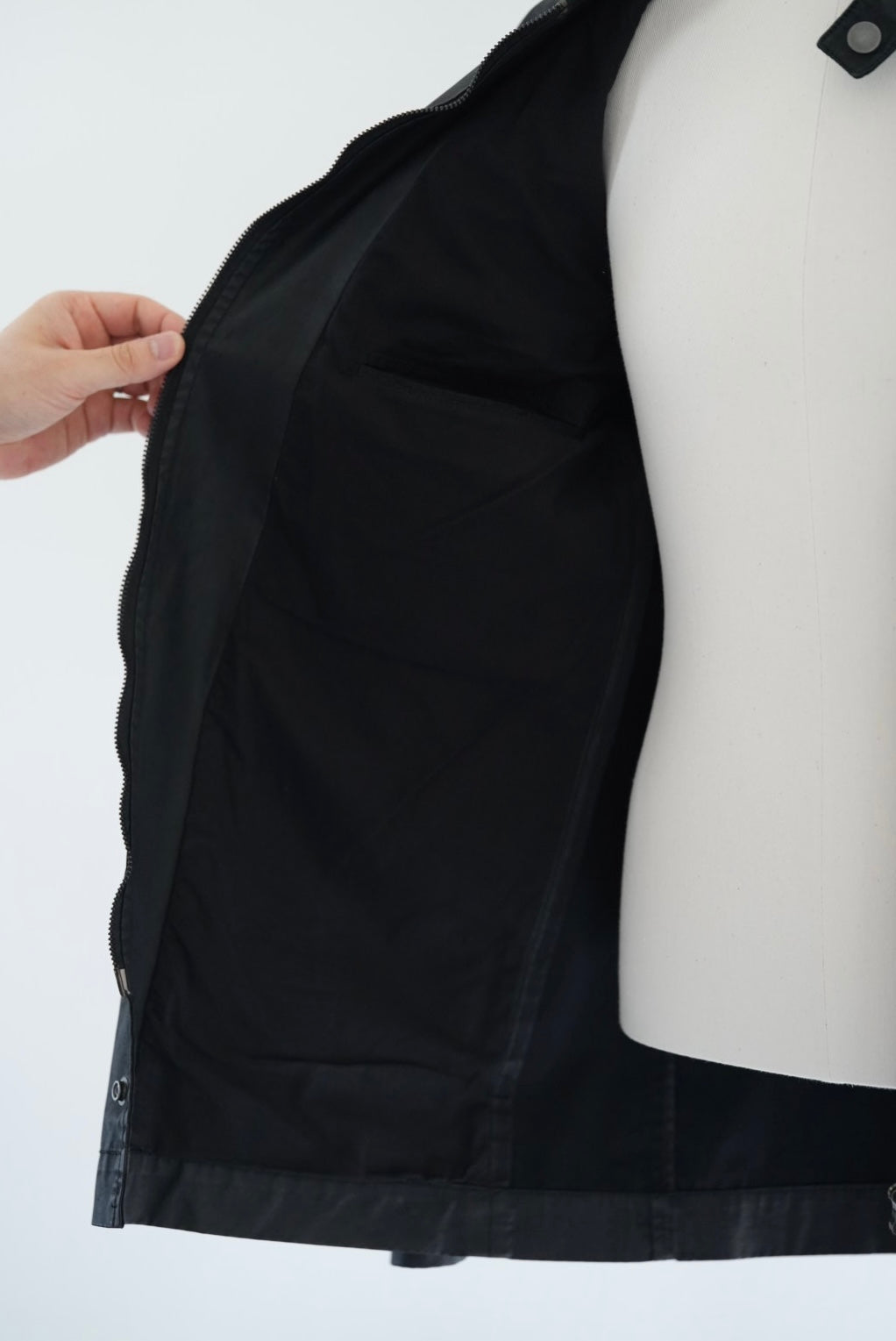 08's Martin Margiela ⑩ Jacket made in Italy.