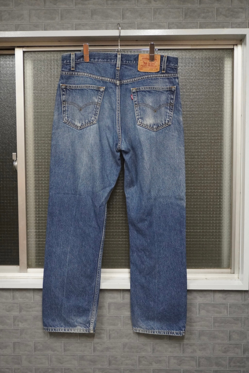 Levi's 505 Denim pants made in El Salvador.