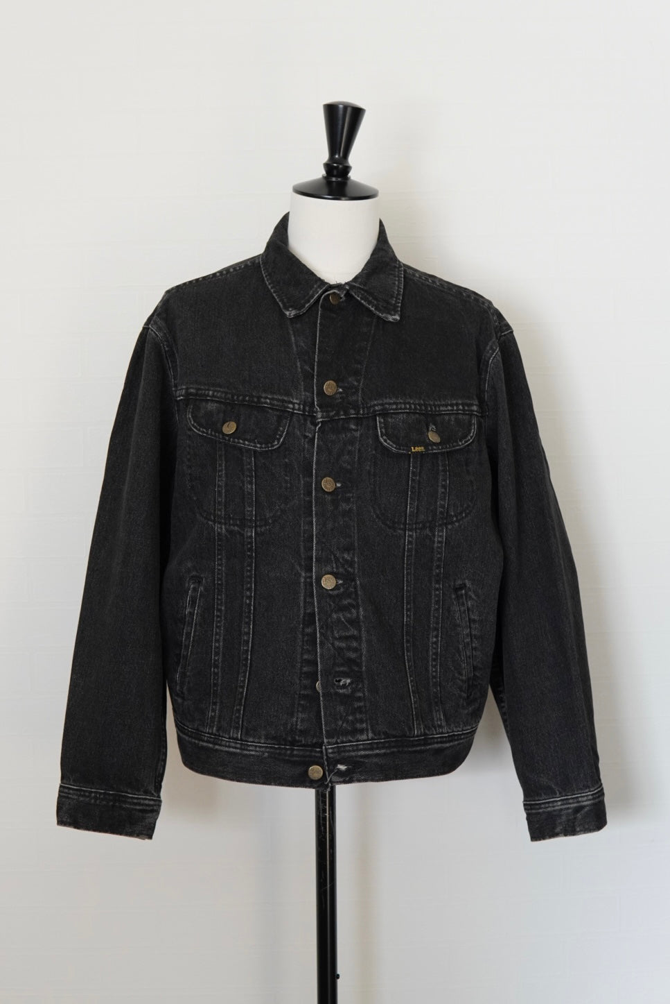 80s LEE 220-J Black Denim Jacket made in USA.
