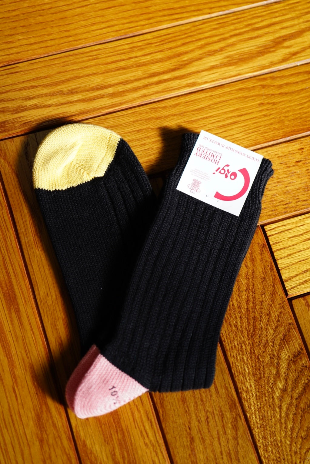 Corgi Heel & Toe Socks. -Black-