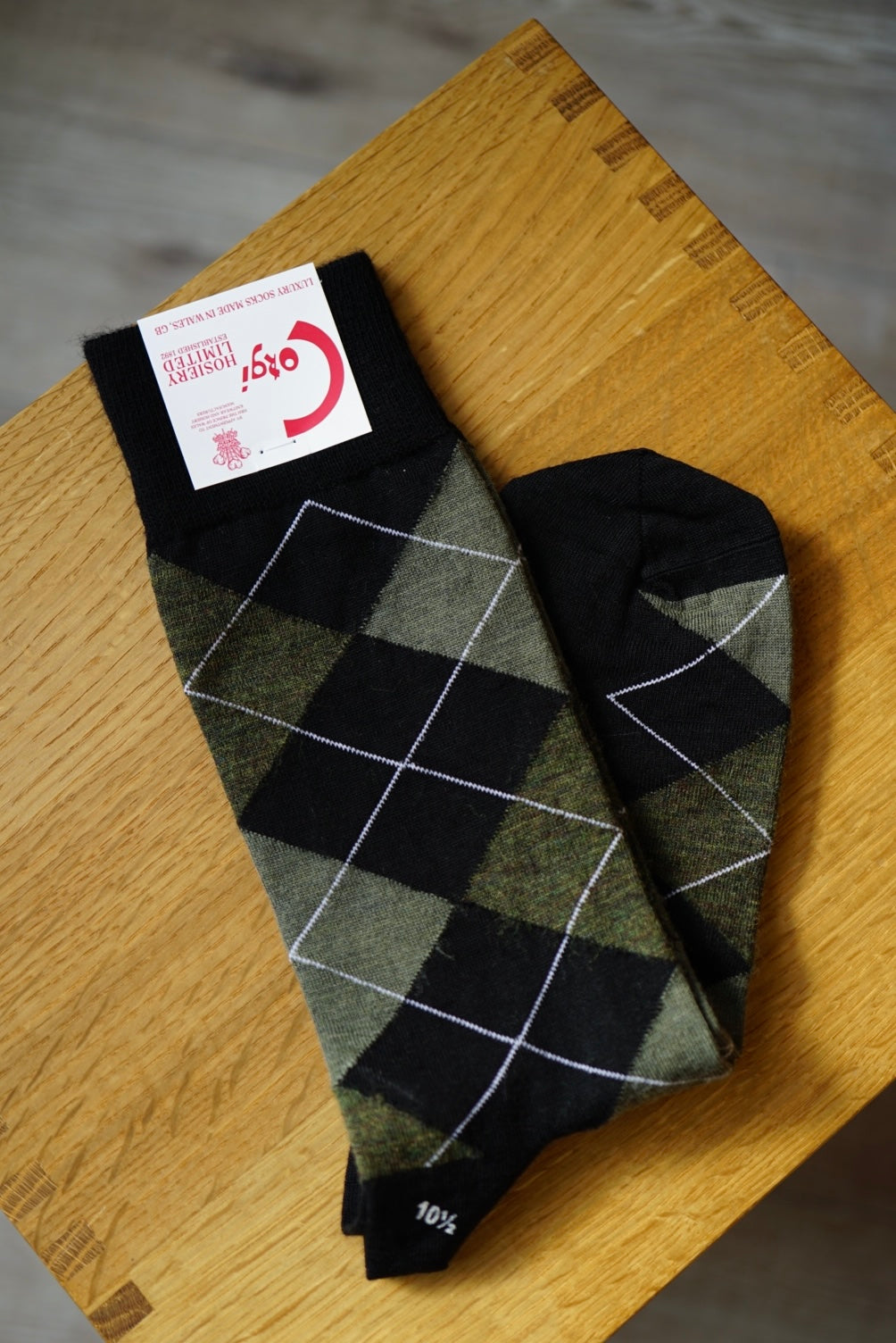 Corgi Argyle Socks. -Khaki-