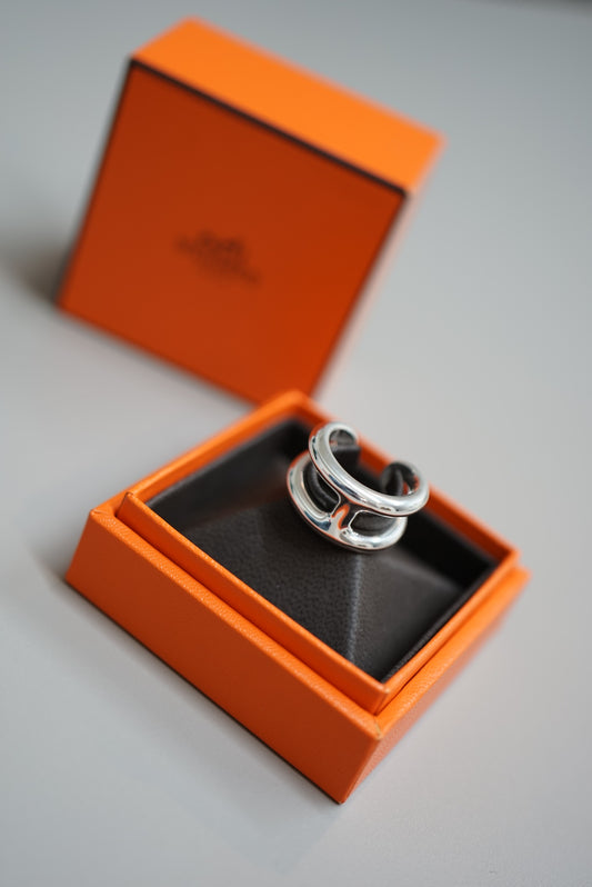 Hermès ＜Osmose＞ PM Ring made in Italy.