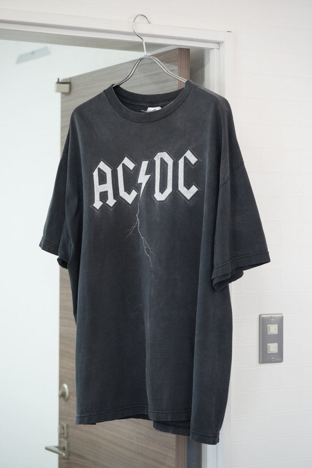 00's AC⚡︎DC print T-shirt made in Mexico.