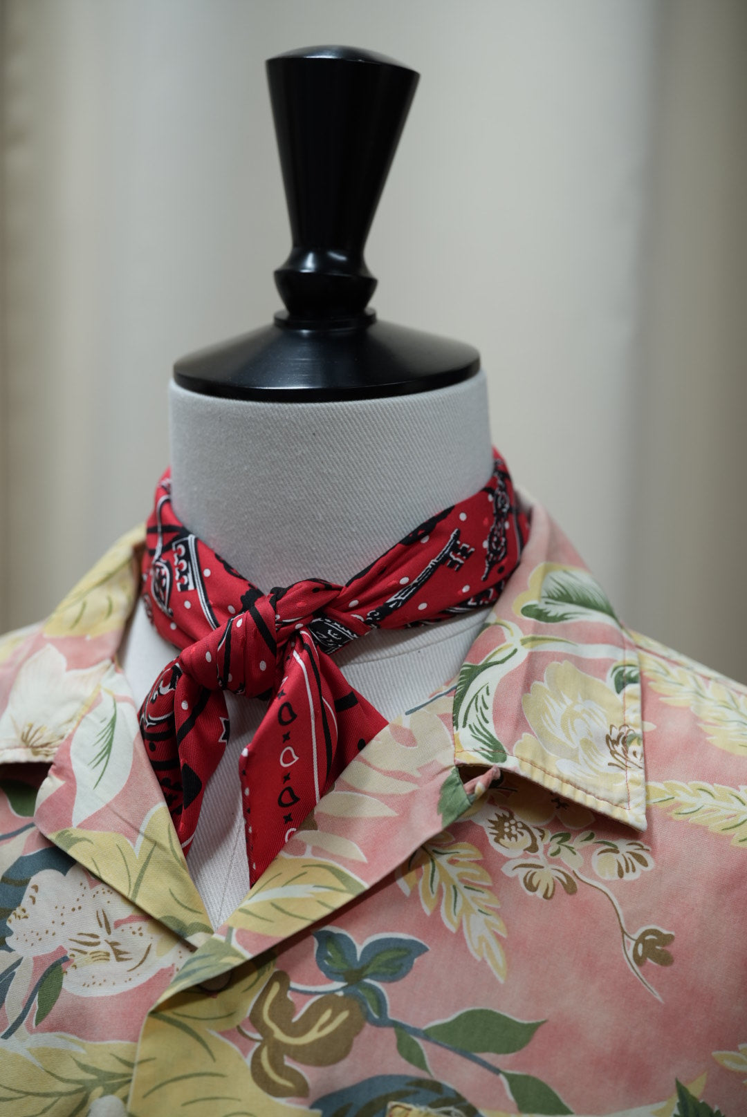 Hermès Silk Bandana 55 made in France.
