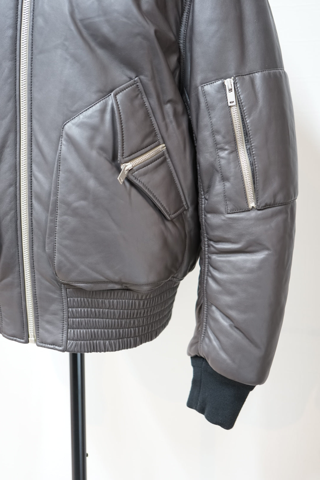 16's Maison Margiela ⑩ Leather × Padded Flight jacket.  -Dead Stock-