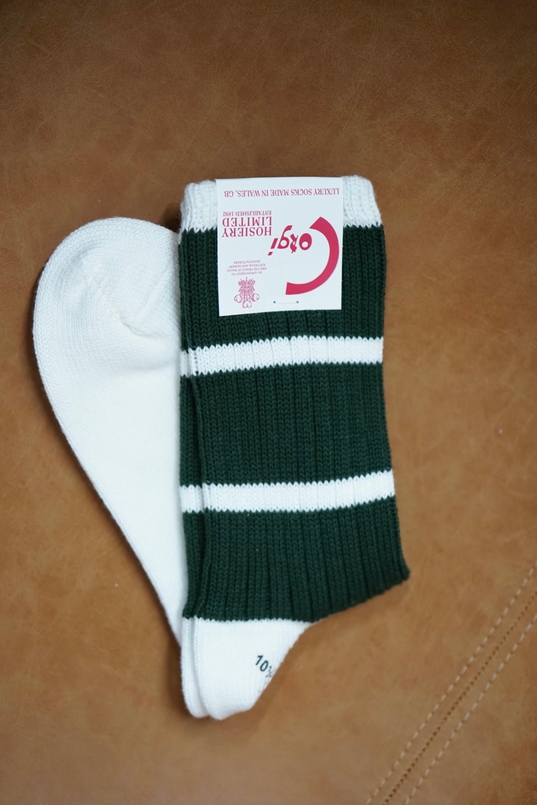 Corgi Sports Line Socks. -Green-