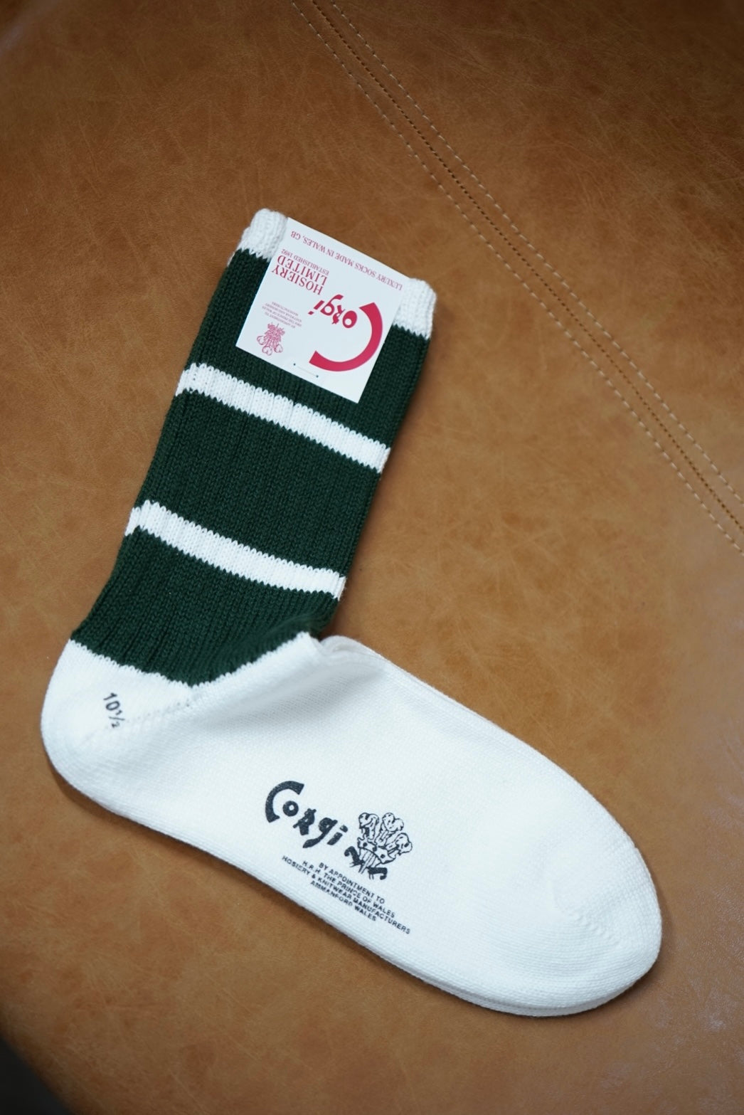 Corgi Sports Line Socks. -Green-