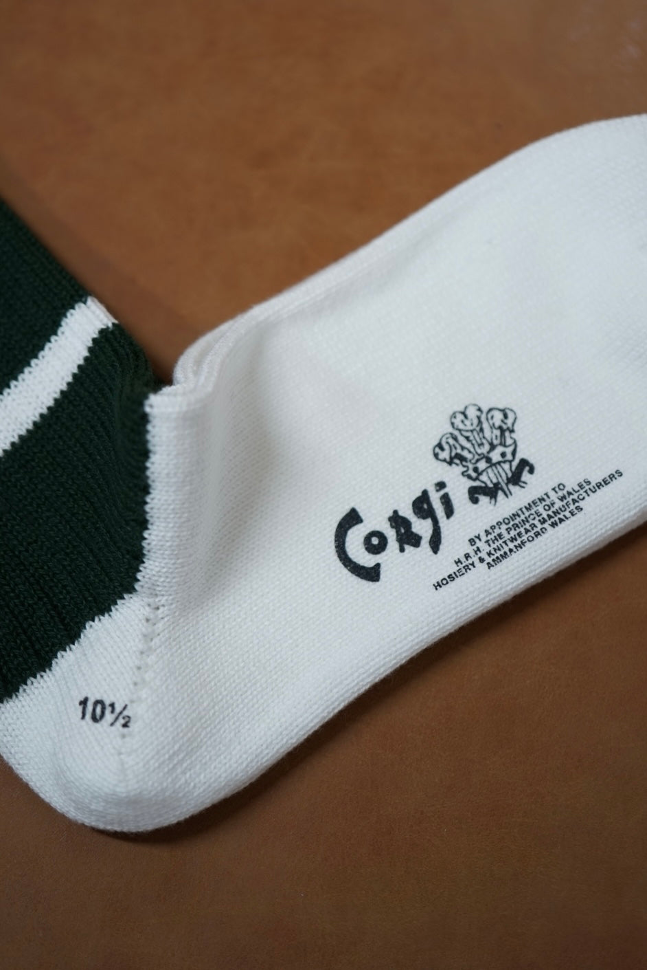 Corgi Sports Line Socks. -Green-