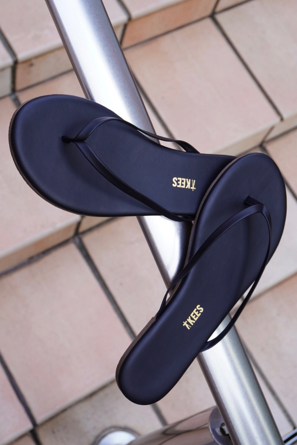 TKEES -LINERS-