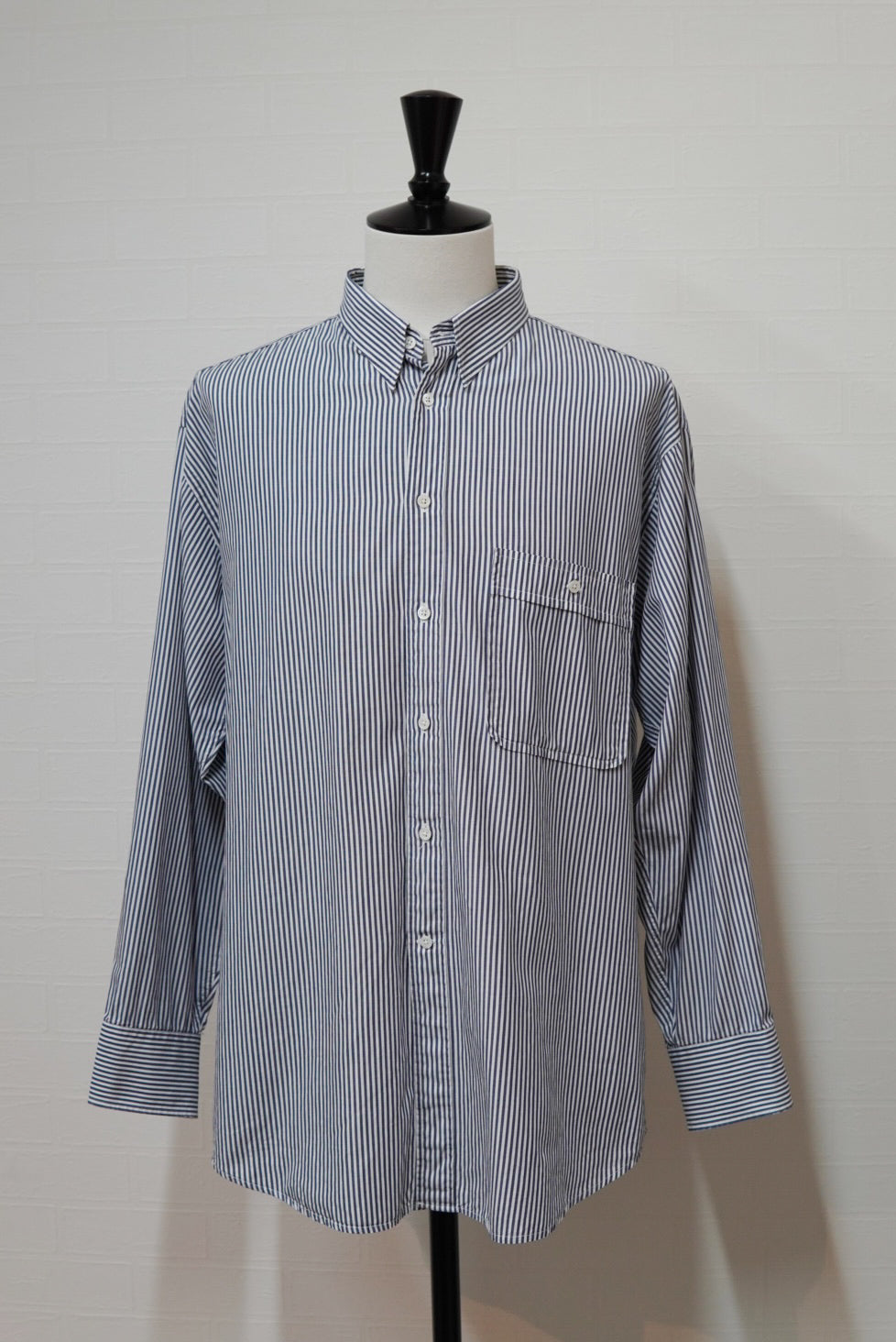 GIORGIO ARMANI LE COLLEZIONI STRIPED SHIRT.