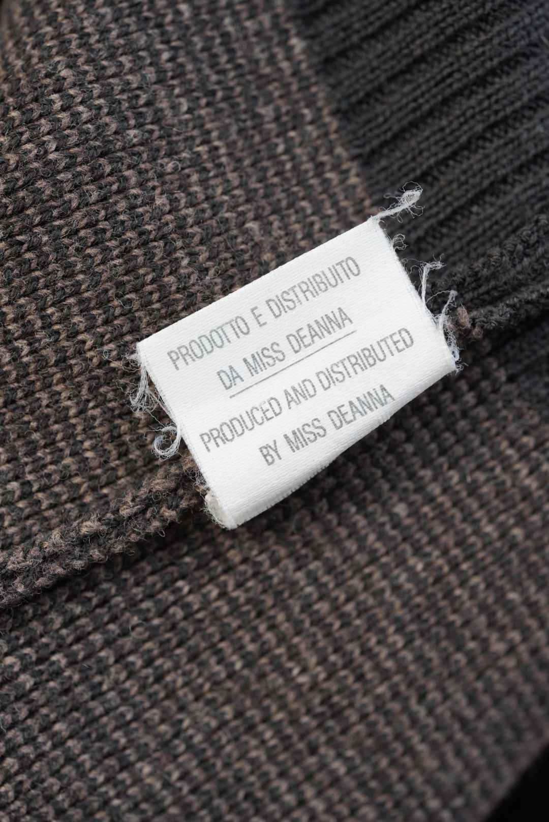 01's Martin Margiela by Miss Deanna Vest made in Italy.