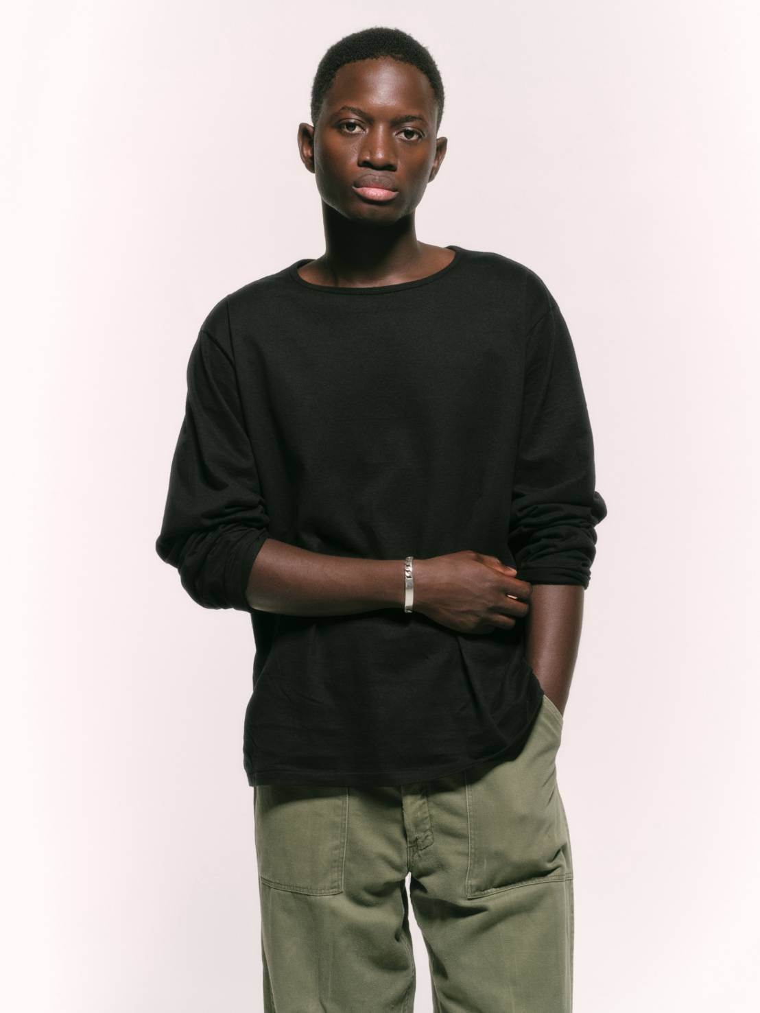Done FOUNDATION ALAN LONG SLEEVE TEE-BLACK -