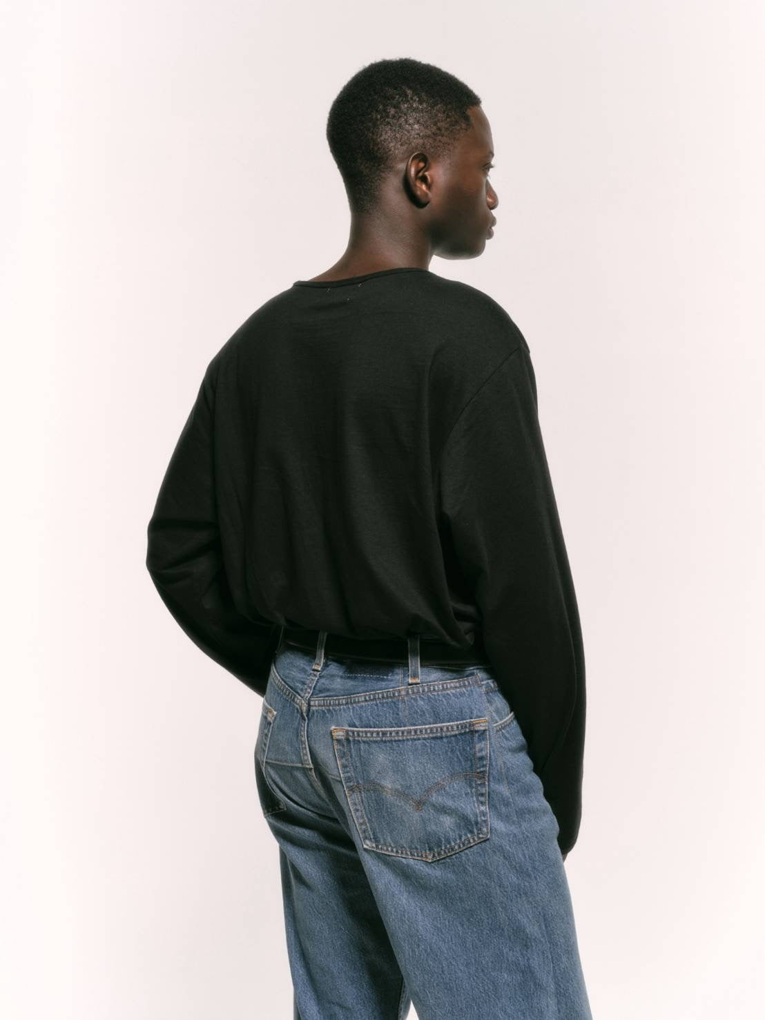 Done FOUNDATION ALAN LONG SLEEVE TEE-BLACK -